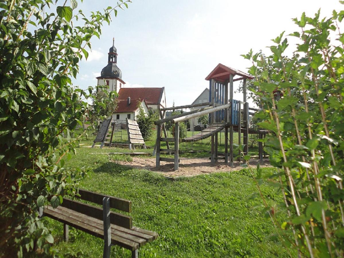 Monteurwohnungen Goeb - Nicht Fuer Urlaubsgaeste Geisa Luaran gambar